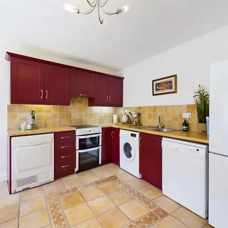 Nyaraló Fantastic Location House Close To The Dunmore East
